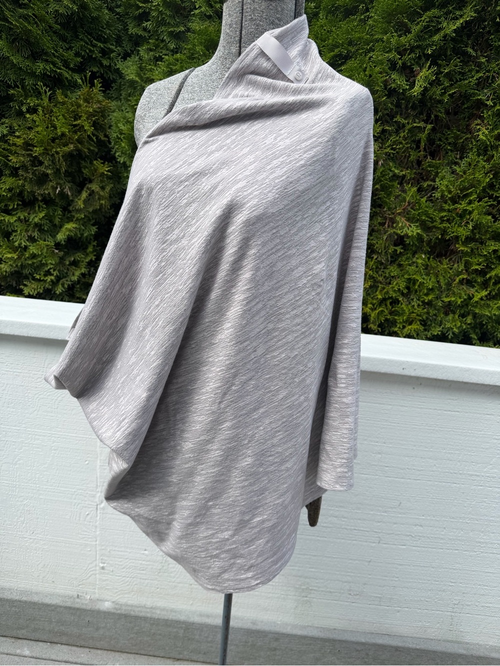 Lululemon Forward Fold Wrap Poncho Shawl Grey Space Dye One Size OS